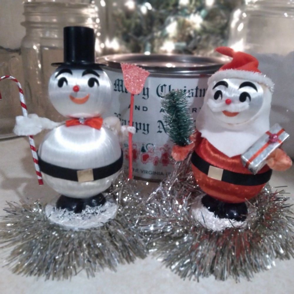 Vintage Santa and Snowman Satin Ball Christmas display from the 40's-50's